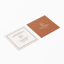 Tarjeta de invitación cuadrada impresa por ambos lados